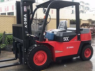 恭喜今日銷售部又出一單！廈工5.0T叉車壹臺